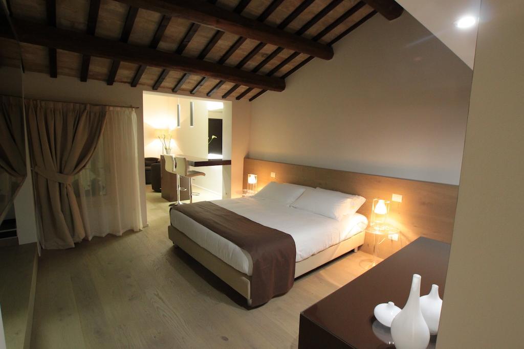 Borgoleoni 18 - Room And Breakfast Феррара Экстерьер фото